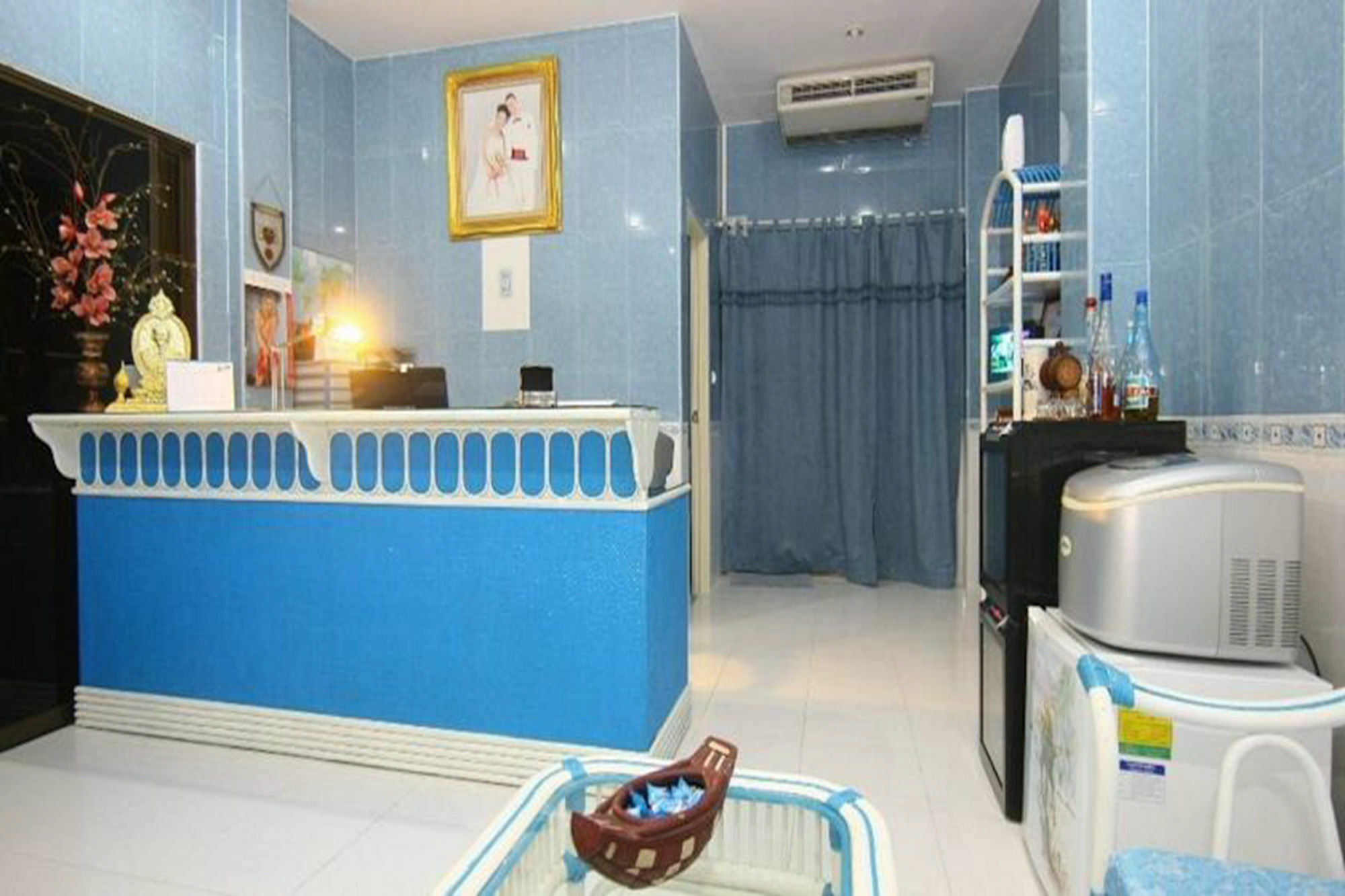 Patong Sunbeach Mansion Екстер'єр фото