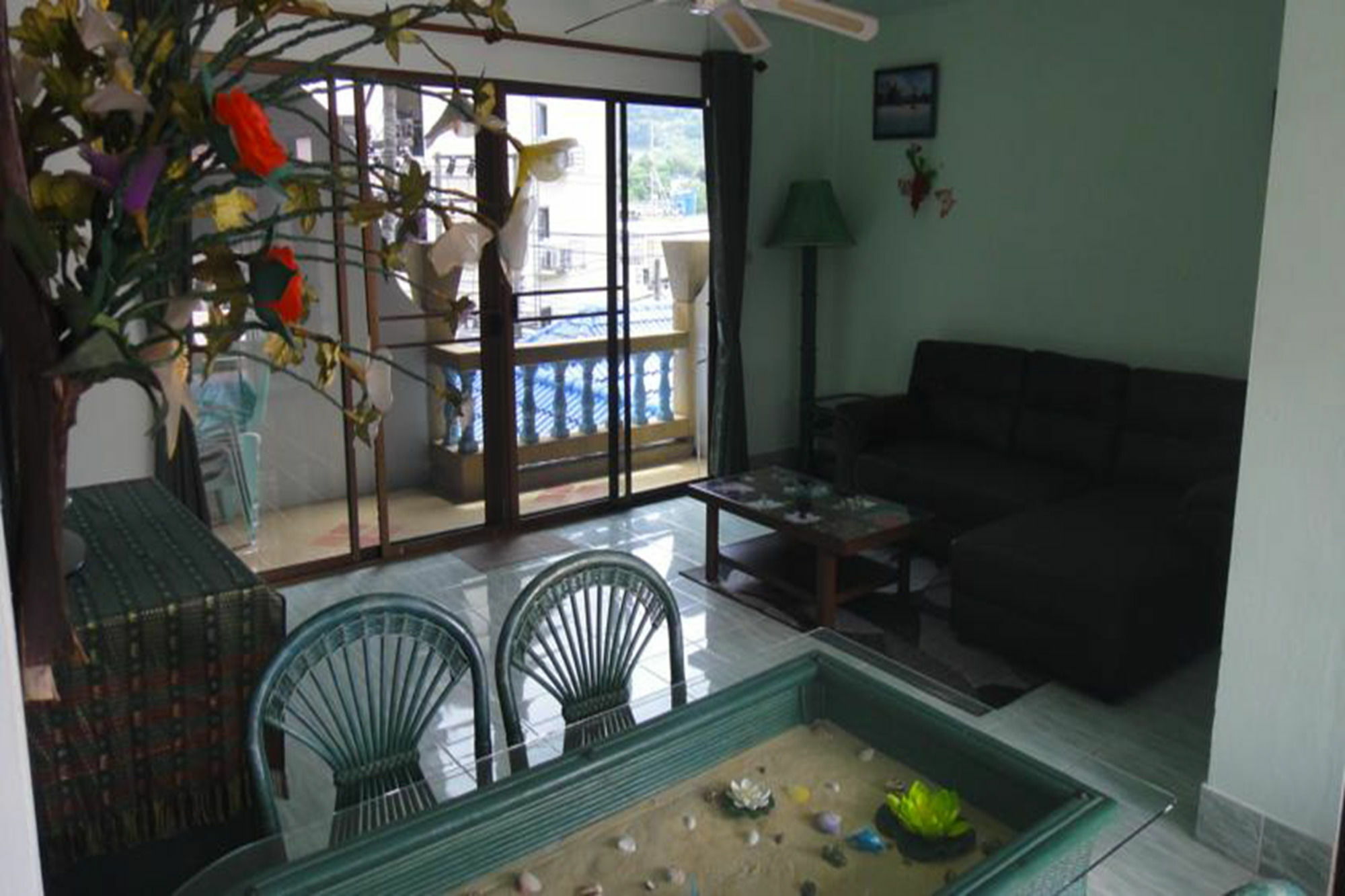 Patong Sunbeach Mansion Екстер'єр фото